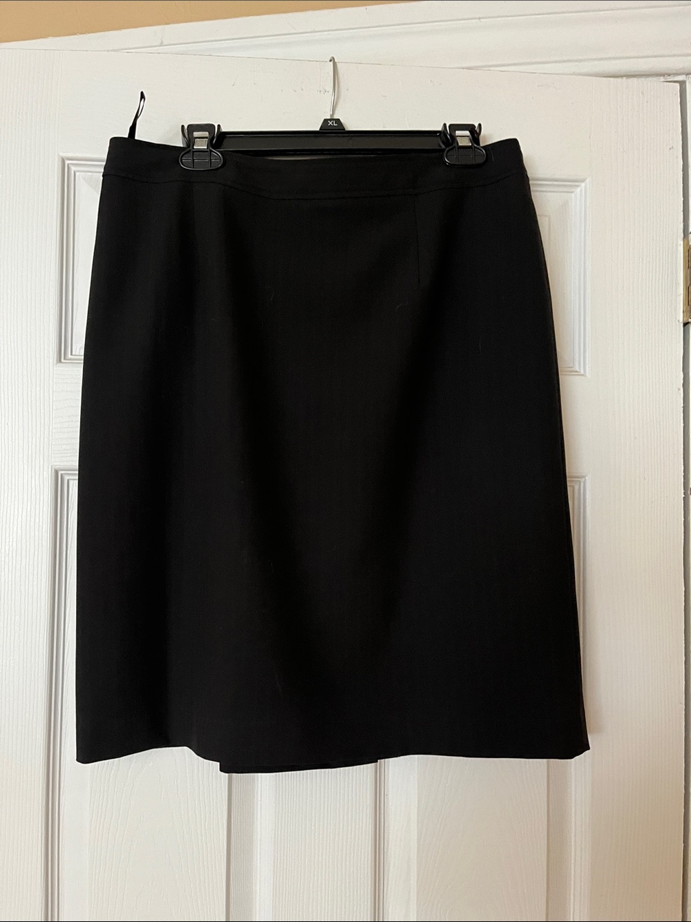Classic Black Pencil Skirt - Women's Workwear